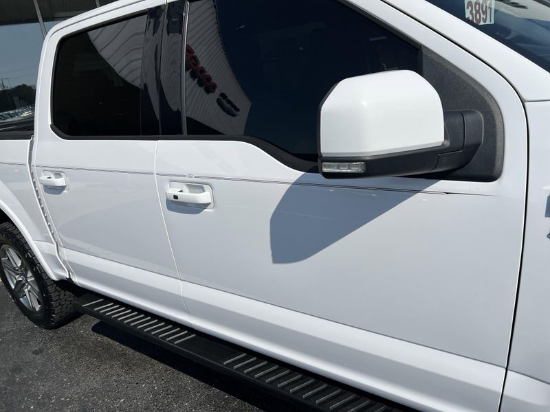 2019 Ford F-150 Lariat photo 4