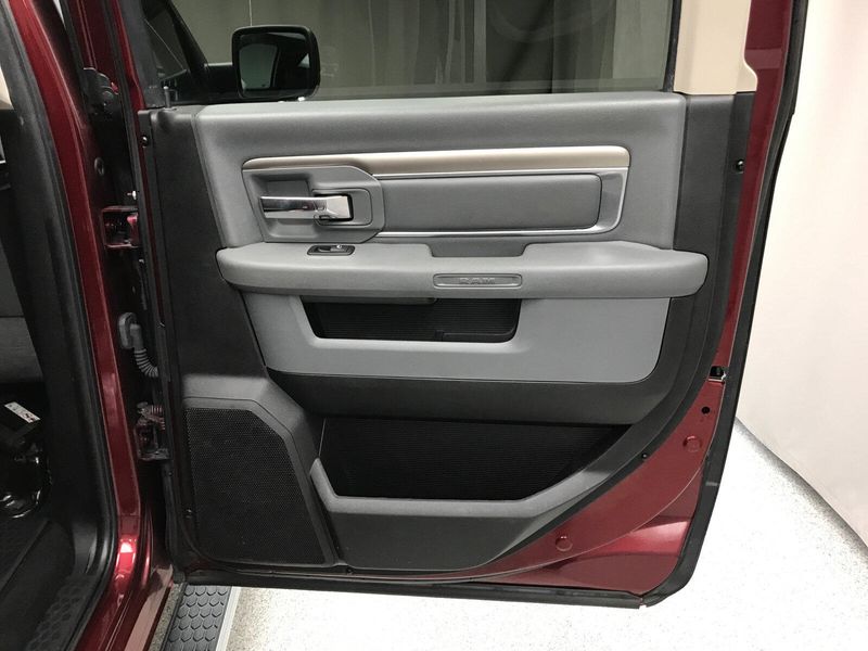 Used 2018 RAM 1500 Big HornImage 13