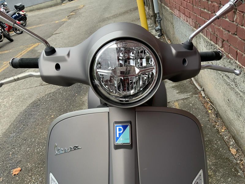 2024 Vespa GTS SUPERTECH 300 