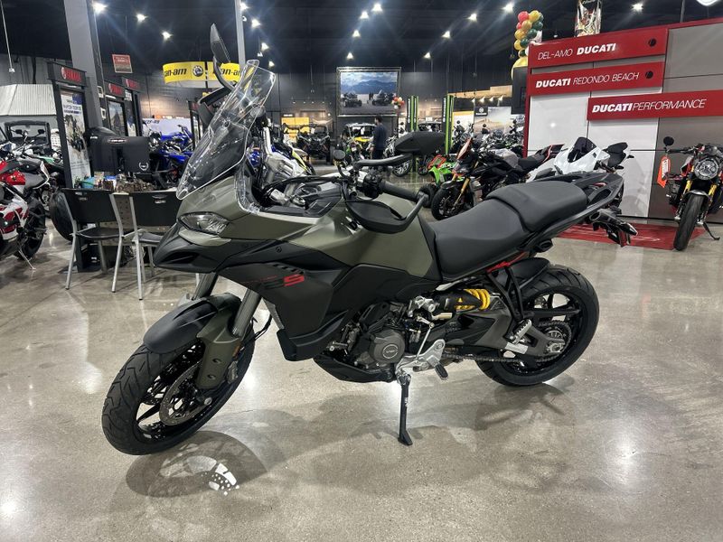 New 2026 Ducati MULTISTRADA V2 S Image 23
