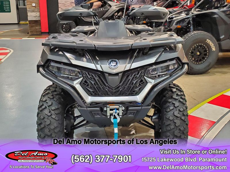 2024 CFMOTO CF600AU-3SA  in a VELOCITY GREY exterior color. Del Amo Motorsports of Los Angeles (562) 262-9181 delamomotorsports.com 