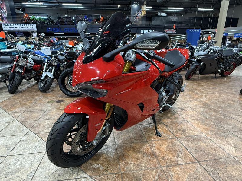 2020 Ducati SUPERSPORT S Image 11