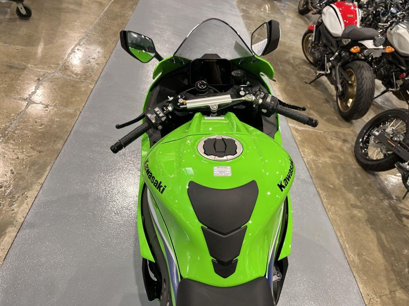 New 2026 Kawasaki NINJA ZX-10R ABS Image 13