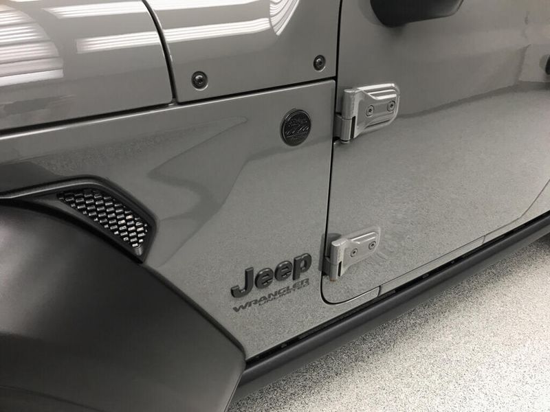 Used 2021 Jeep Wrangler Unlimited WillysImage 3