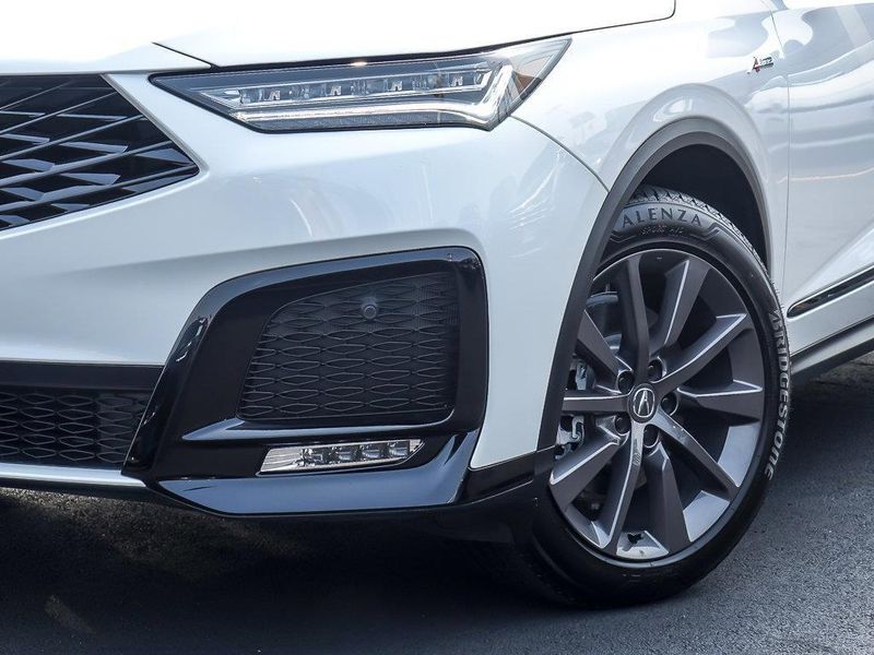 2025 Acura MDX SH-AWD A-Spec photo 2