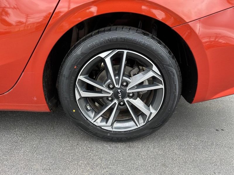 2023 Kia Forte LXSImage 14