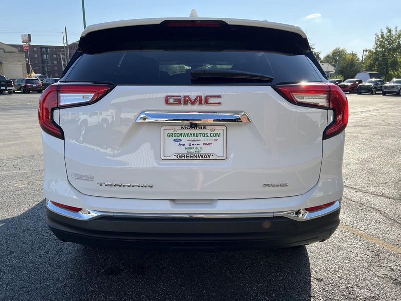 2023 Gmc Terrain SLT photo 5