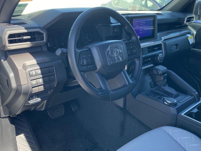 New 2025 Toyota Tacoma SR5Image 13