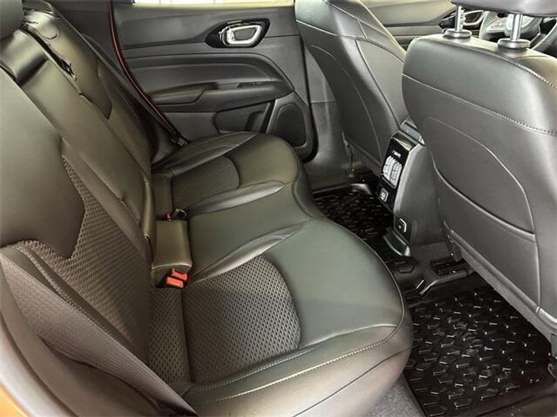 New 2026 Jeep Compass Latitude Altitude 4x4Image 10