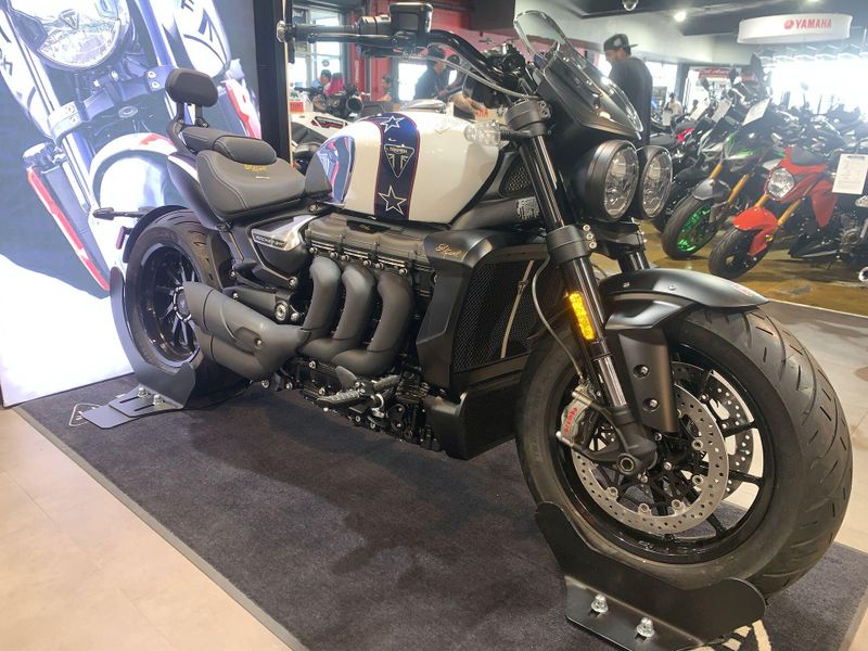 New 2025 Triumph ROCKET 3 GT EVEL KNIEVEL EDITION Image 27