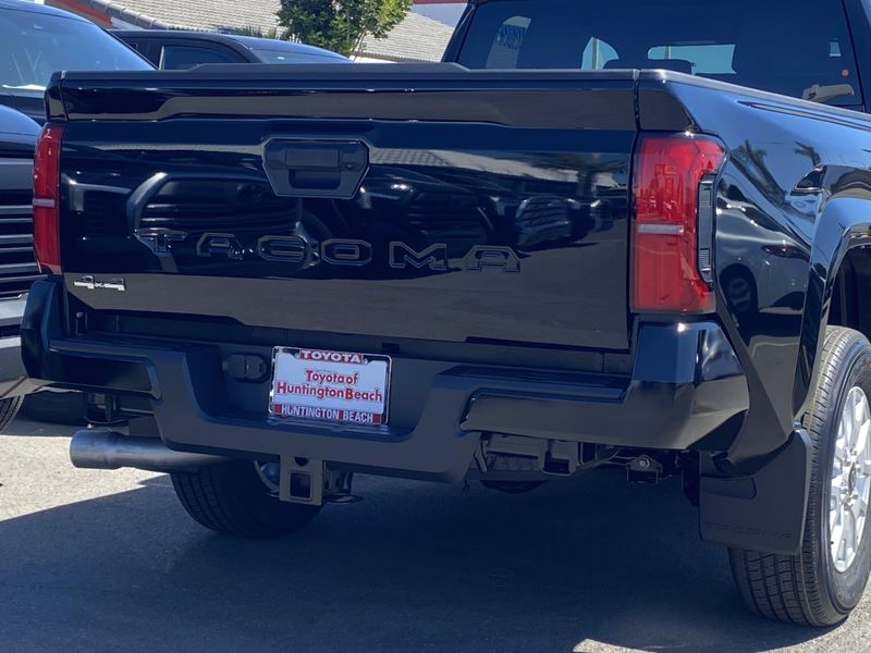 New 2025 Toyota Tacoma SR5Image 4