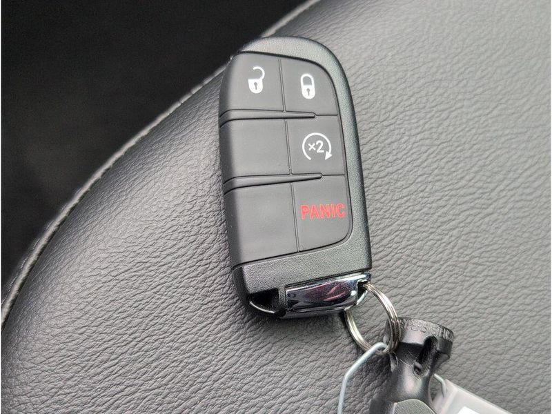 New 2026 Jeep Compass Latitude Altitude 4x4Image 19