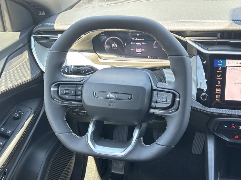 New 2026 Jeep Cherokee Limited 4x4