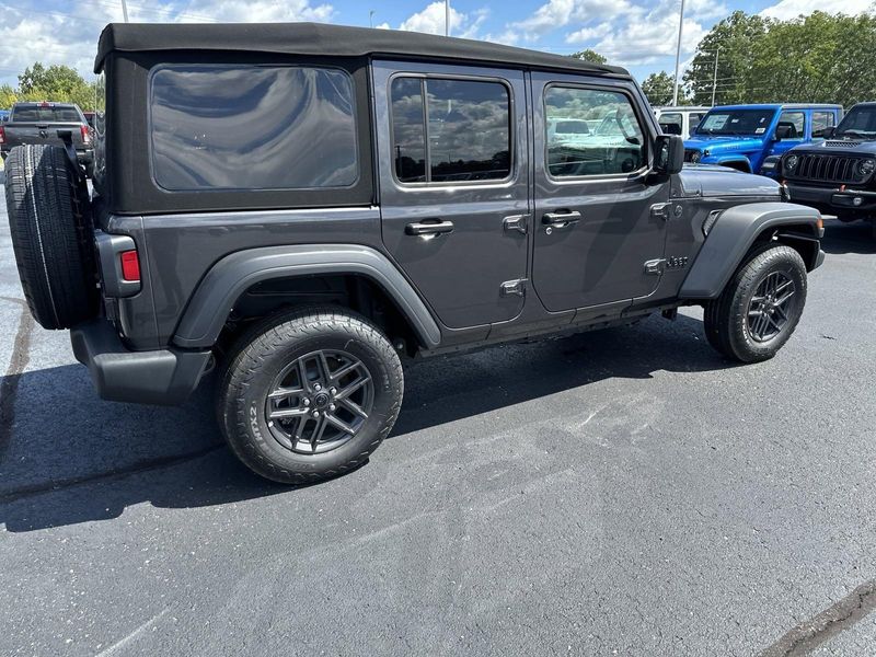 2024 Jeep Wrangler 4-door Sport SImage 10