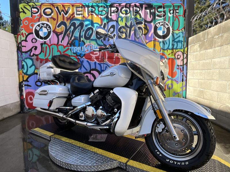 2004 Yamaha Royal Star Venture Image 2