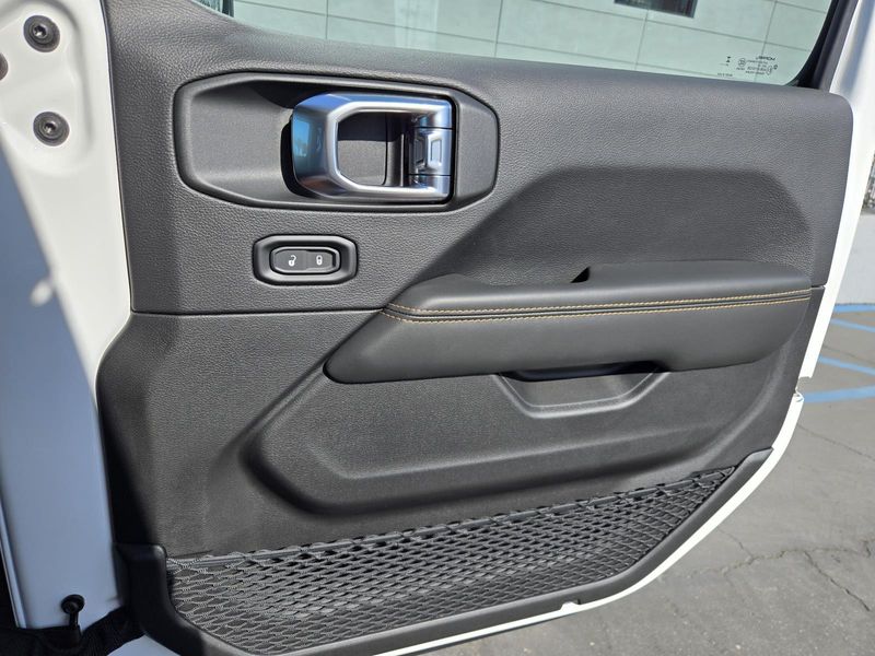 New 2025 Jeep Wrangler 4-door Sahara