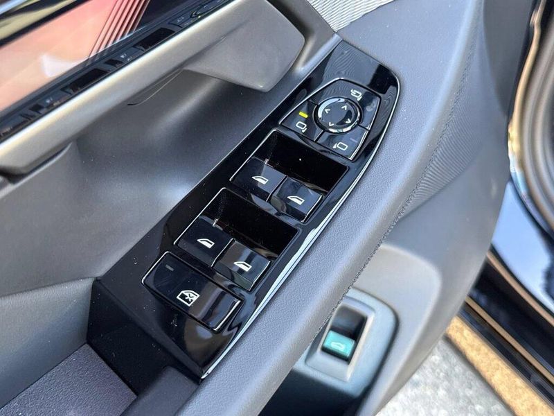 New 2027 BMW 5 Series 530iImage 13