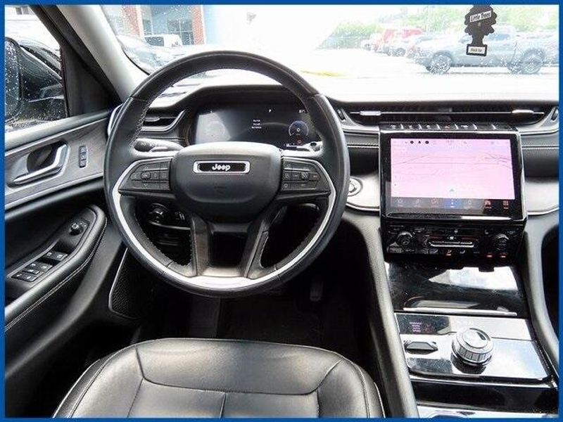 2022 Jeep Grand Cherokee L LimitedImage 12