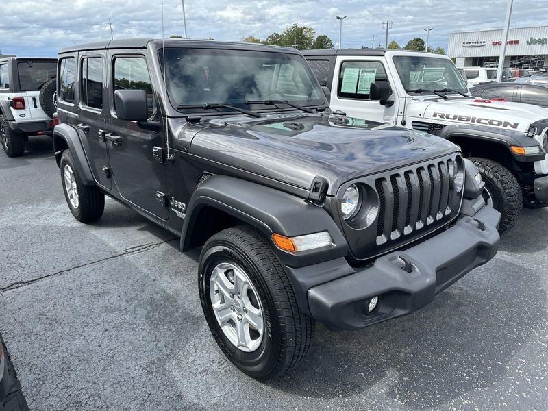 2021 Jeep Wrangler Unlimited Sport SImage 3