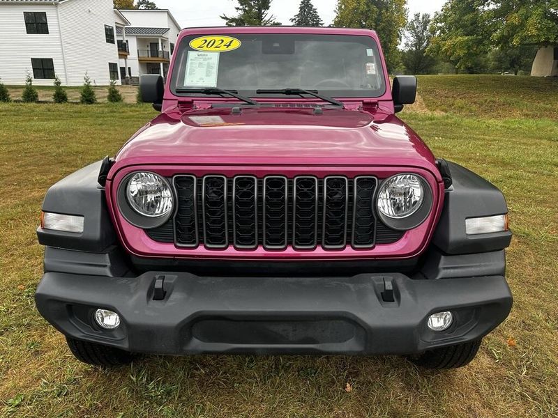 2024 Jeep Wrangler Sport S photo 8