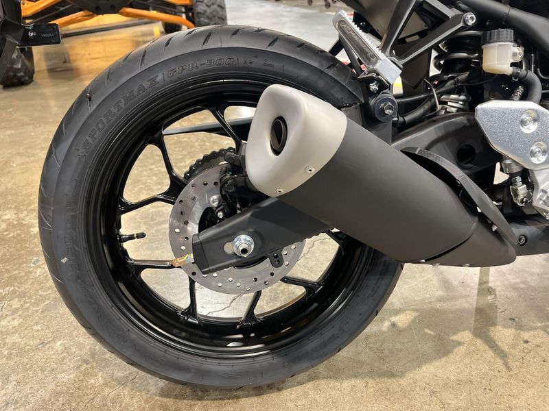 New 2026 Yamaha YZF-R3 ABS CA 70TH ANNIVERSARY EDITION Image 16