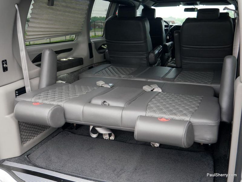 2023 GMC Savana Cargo Image 23