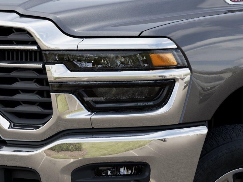 New 2025 RAM 2500 Big Horn Crew Cab 4x4 6'4' Box