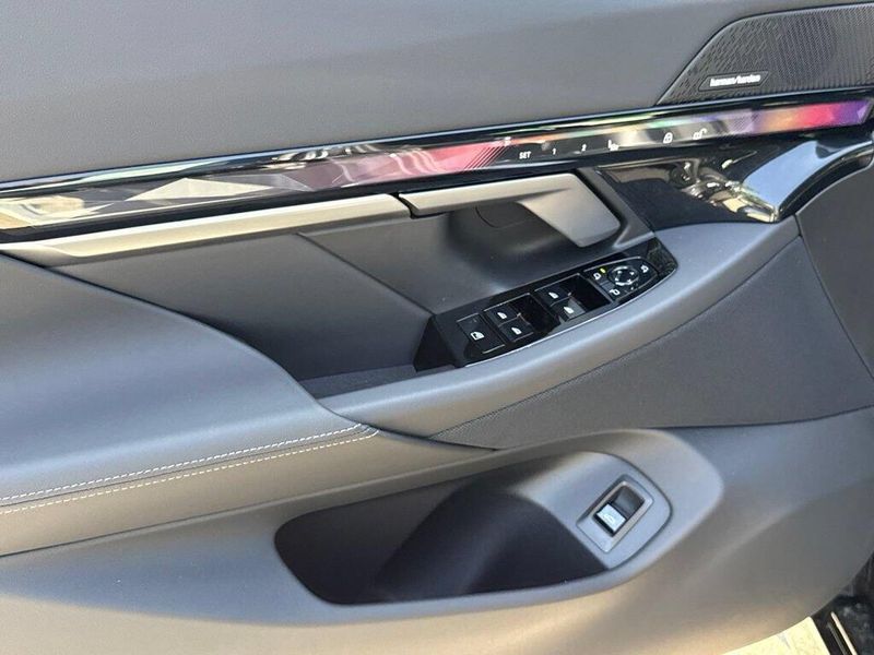 New 2027 BMW 5 Series 530iImage 14