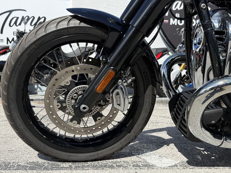 2021 BMW R 18 First Edition