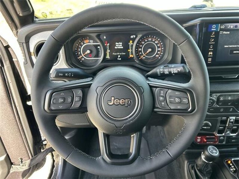 New 2026 Jeep Wrangler 4-door WillysImage 17