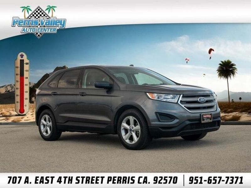 Used 2017 Ford Edge SEImage 1