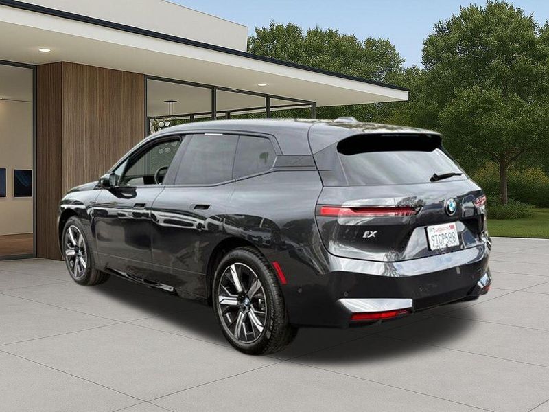 Used 2026 BMW iX xDrive45Image 12