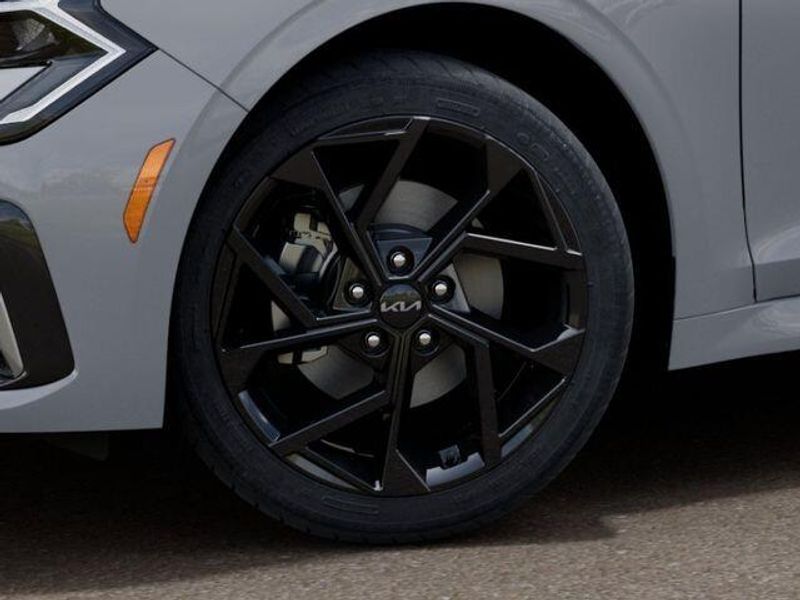 New 2026 Kia K5 GT-LineImage 10