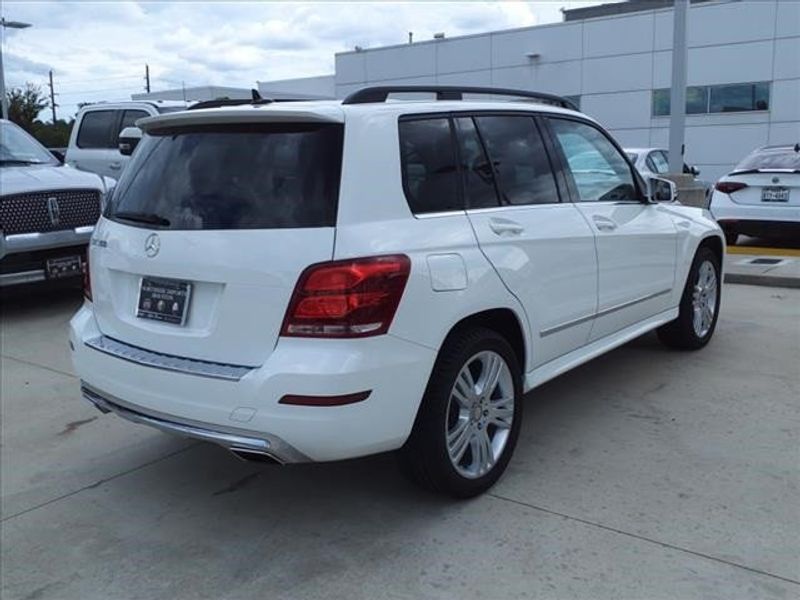 2015 Mercedes-Benz GLK 350Image 13