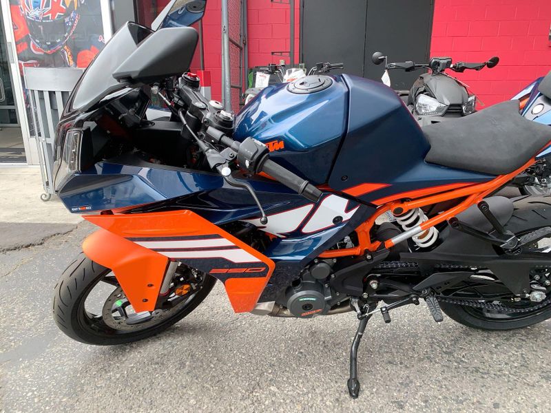 New 2024 KTM RC 390 Image 14