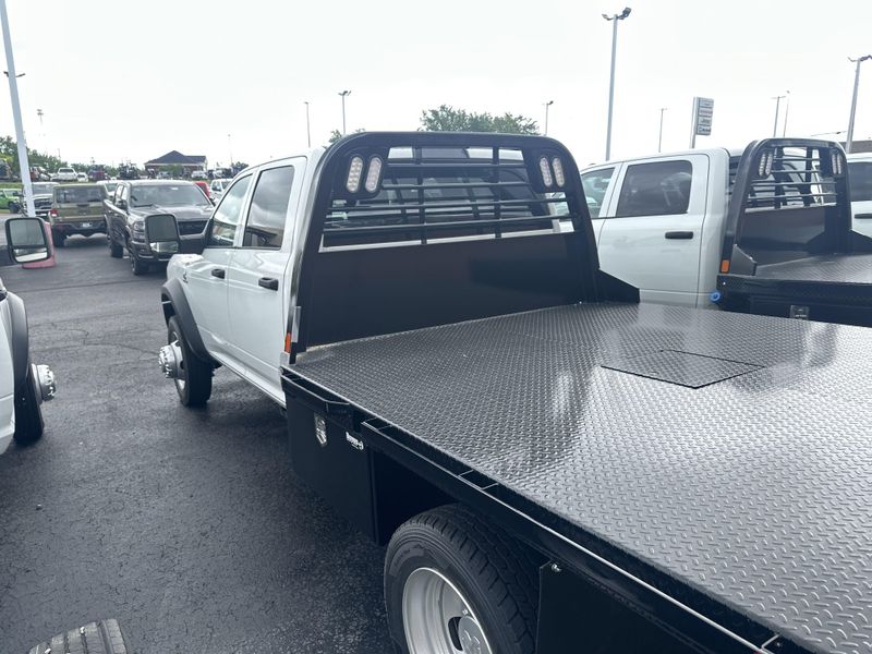 2024 RAM 5500 Tradesman Chassis Crew Cab 4x4 60