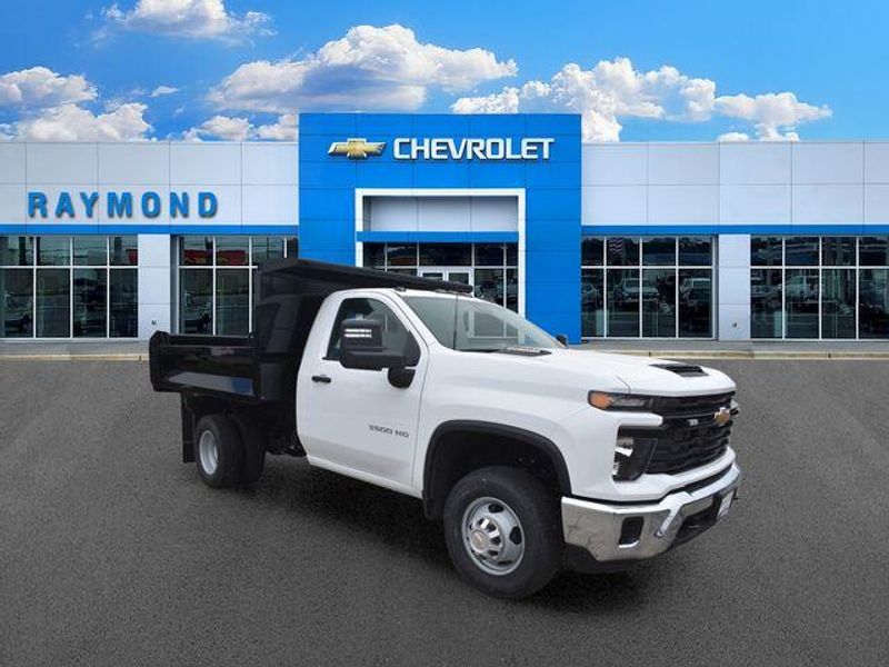 New 2026 Chevrolet Silverado 3500HD Work TruckImage 11