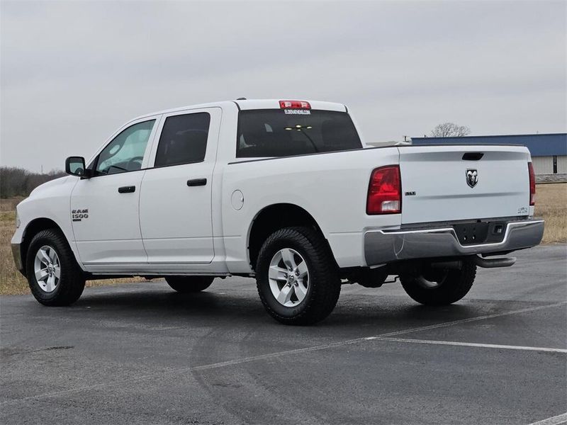 2022 RAM 1500 Classic SLTImage 6