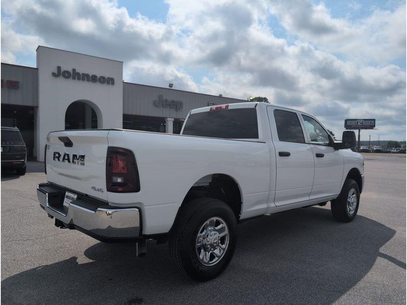 2025 RAM 2500 Tradesman Crew Cab 4x4 6