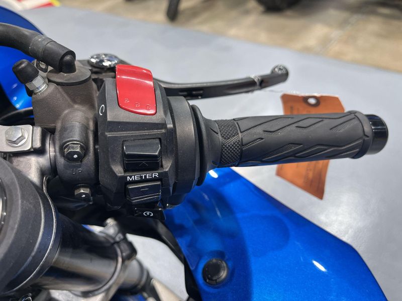 Used 2017 Suzuki GSX-R600L7 CA Image 19
