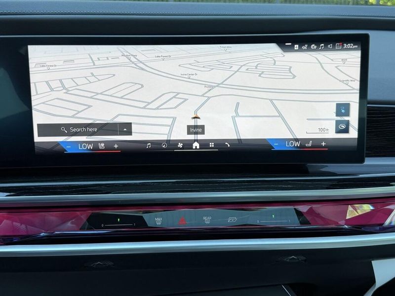 Used 2025 BMW i7 eDrive50Image 29