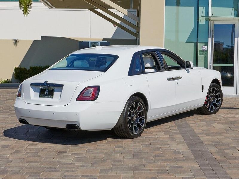 2022 Rolls-Royce Ghost Image 3