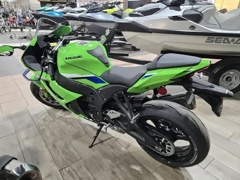NEW 2026 KAWASAKI NINJA ZX10R ABS Image 6