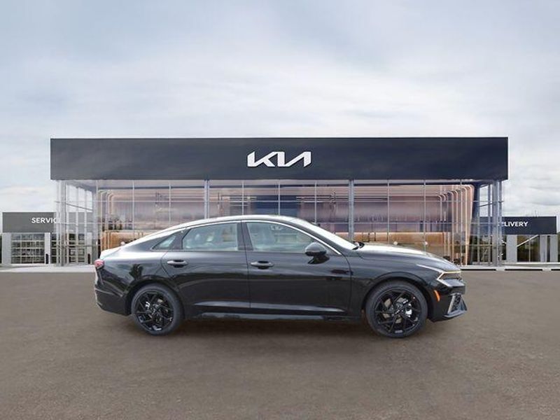 New 2026 Kia K5 GT-LineImage 2