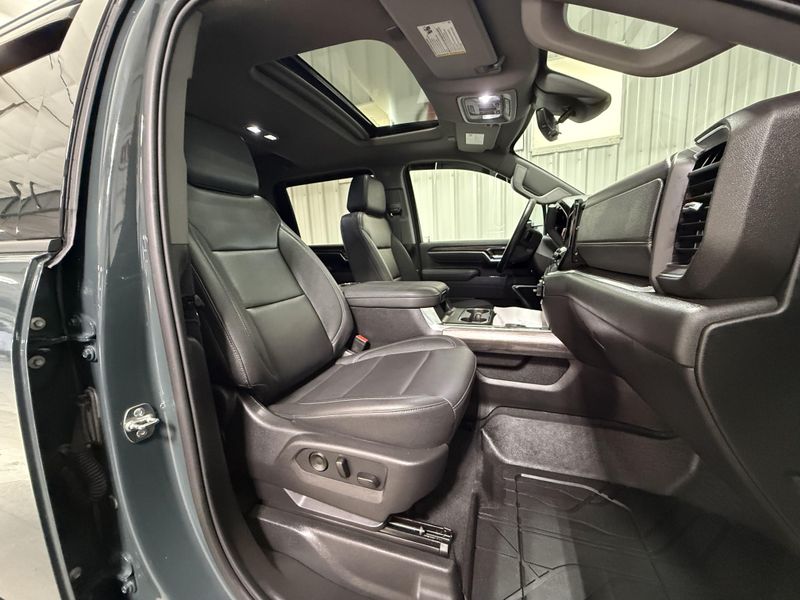 Used 2026 Chevrolet Silverado 2500 HD LTZImage 9