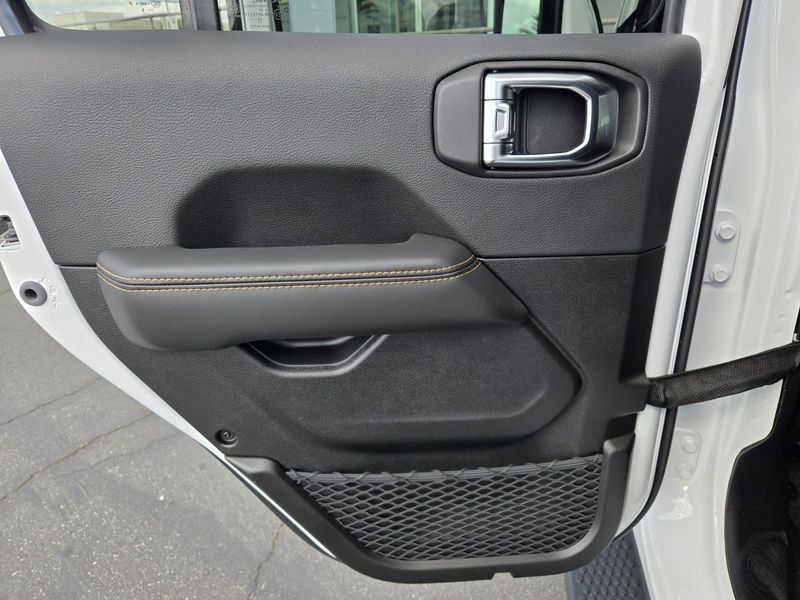 New 2025 Jeep Wrangler 4-door Sahara
