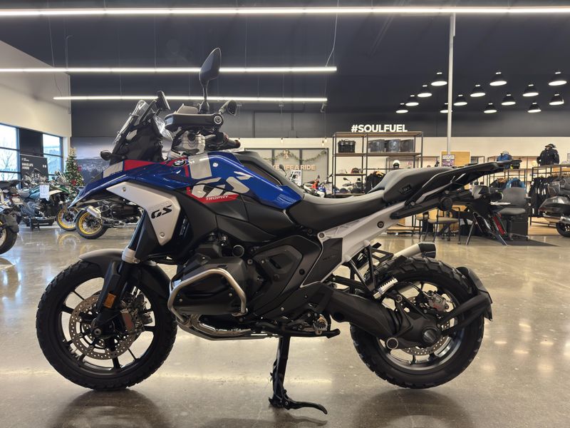 2026 BMW R 1300 GS - TROPHY - RACING BLUE METALLIC