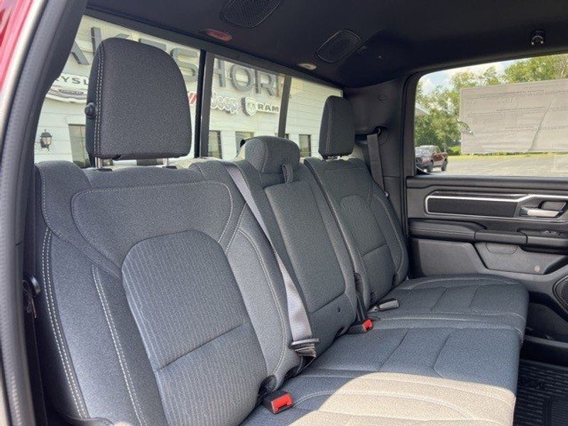 2024 RAM 1500 Big Horn Crew Cab 4x4 5