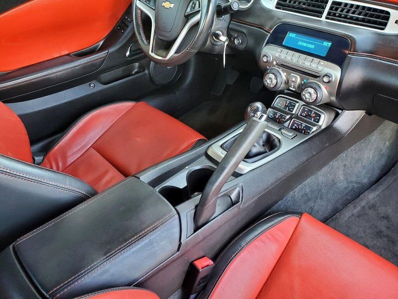 Used 2012 Chevrolet Camaro 2LTImage 29