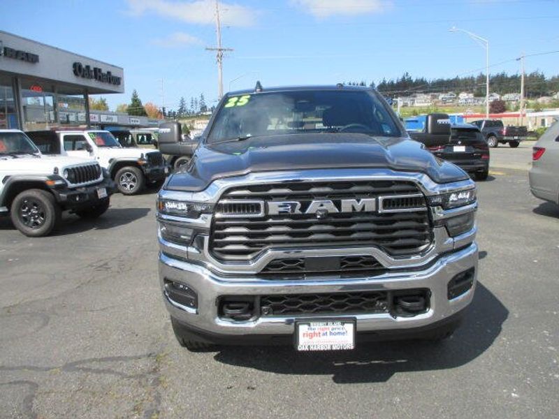 2025 RAM 2500 Big Horn Crew Cab 4x4 6